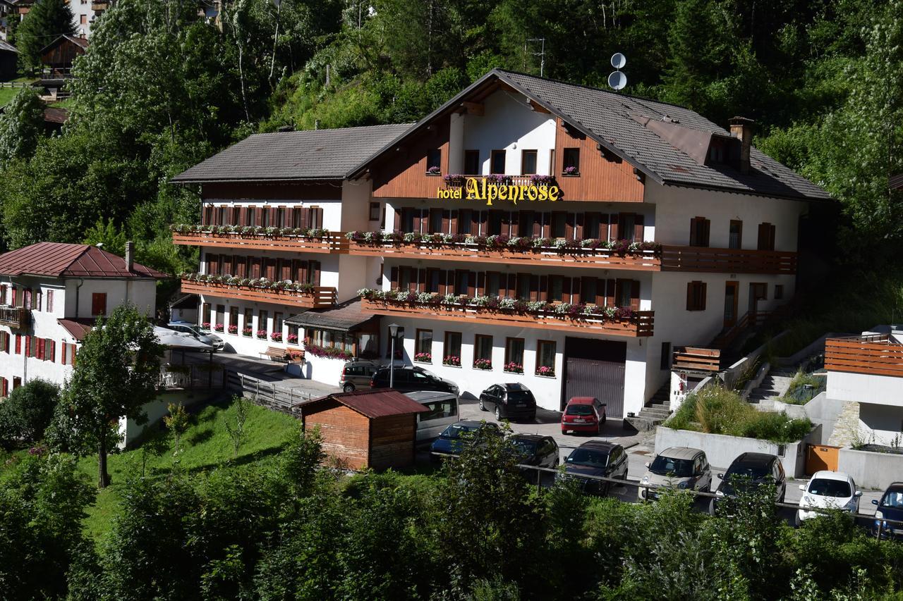 Hotel Alpenrose Alleghe Exterior photo